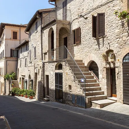 Ferienwohnung Loft Rustico In Centro Storico Assisi Exterior foto