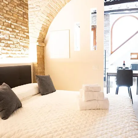 Ferienwohnung Loft Rustico In Centro Storico Assisi Exterior foto